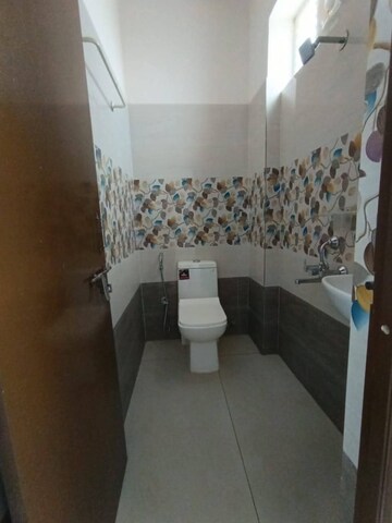 Team Area in 1 BHK Apartment at Kondapur – for Rent