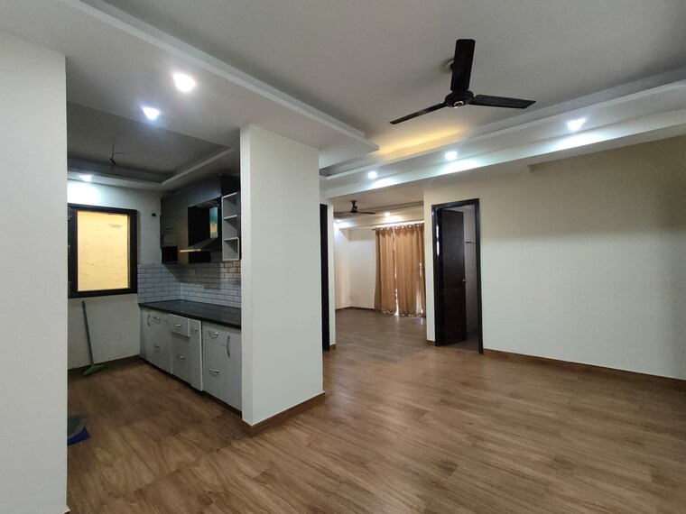 Room, unitech-greenwood-city-apartment 3 Bedroom 2800 Sq.Ft. Builder Floor In Sector 45 Gurgaon 9515177