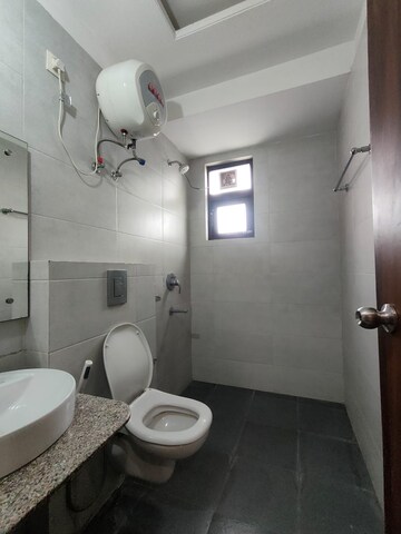 Bathroom in 3 BHK Builder Floor at Unitech Greenwood City Apartment, Sector 45 – for Rent