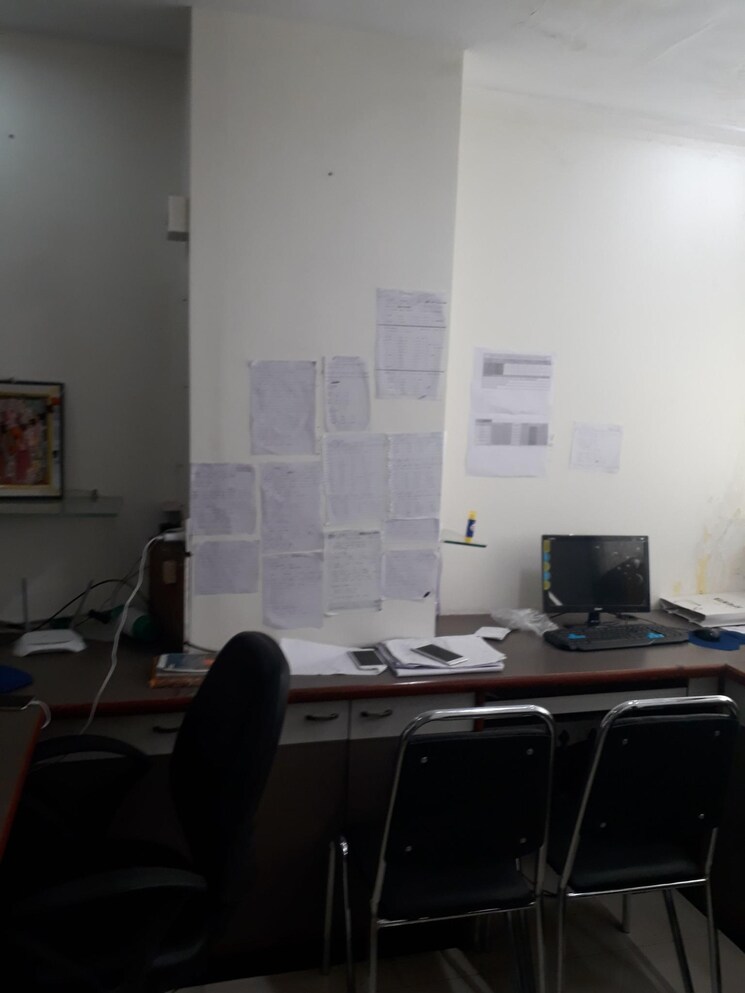 Team Area, haware-fantasia Commercial Office Space 550 Sq.Ft. In Vashi Sector 28 Navi Mumbai 9515181