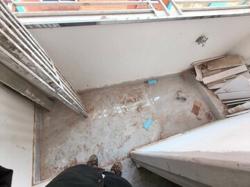 Furnished Amenities in 1 BHK Apartment at Kondapur – for Rent