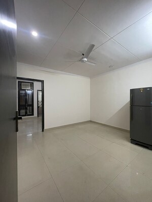 Room in 1 BHK Builder Floor at Chattarpur – for Rent