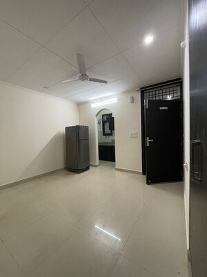 Room in 1 BHK Builder Floor at Chattarpur – for Rent