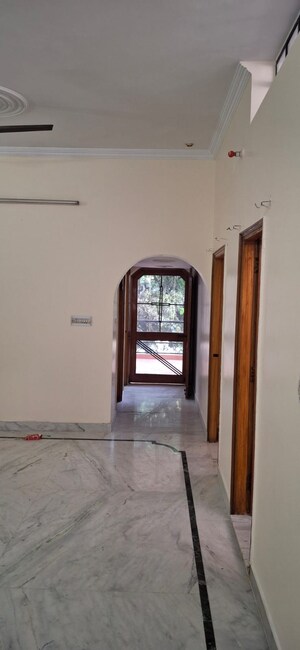 Building Lobby in 2 BHK Builder Floor at JakhaN-Rajpur Road – for Rent