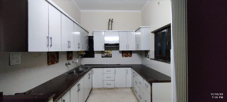 Kitchen, amwala uparla 3 Bedroom 1500 Sq.Ft. Builder Floor In Amwala Uparla Dehradun 9515322