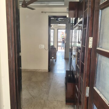 Building Lobby in 1 BHK Builder Floor at Sector 9 – for Rent