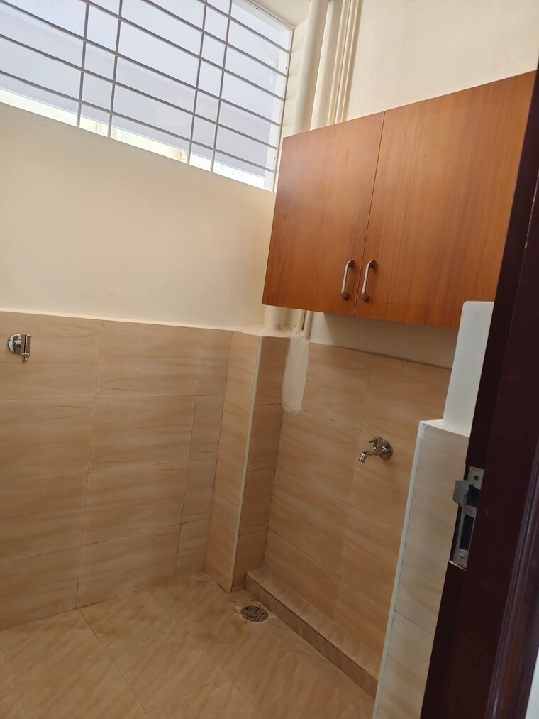 Room, kondapur 2 Bedroom 1230 Sq.Ft. Apartment In Kondapur Hyderabad 9515299