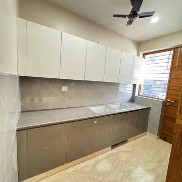 Kitchen in 4 BHK Builder Floor at Sector 21c – for Rent
