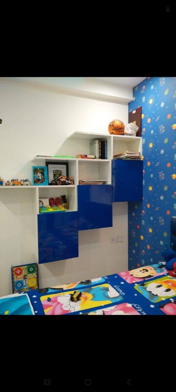 Furnished Amenities in 3 BHK Apartment at Antriksh Golf View, Sector 78 – for Rent