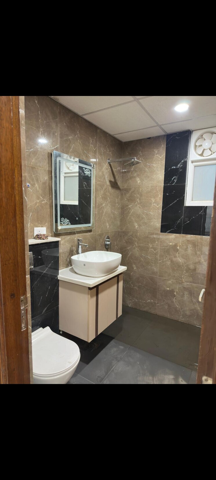 Bathroom, antriksh-golf-view 3 Bedroom 1490 Sq.Ft. Apartment In Sector 78 Noida 9515343