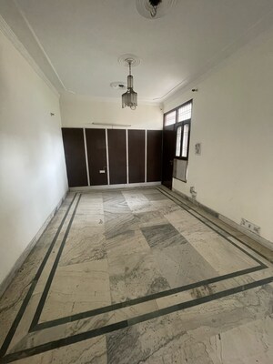 Building Lobby in 3 BHK Builder Floor at Sector 21d – for Rent