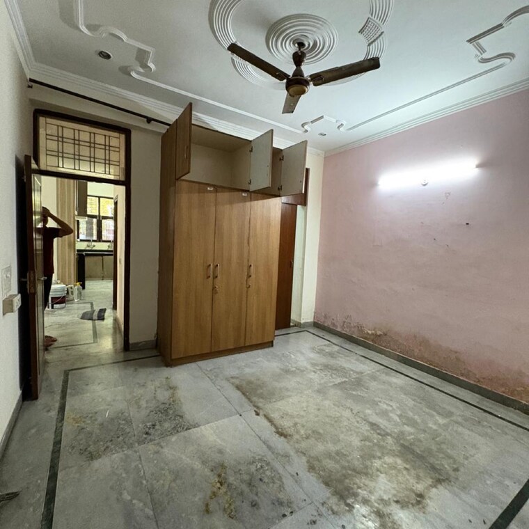 Room, sector 9 1 Bedroom 1100 Sq.Ft. Builder Floor In Sector 9 Gurgaon 9515411