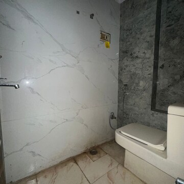 Bathroom in 1 RK Builder Floor at Katwaria Sarai – for Rent