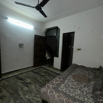 Bedroom in 1 RK Builder Floor at Katwaria Sarai – for Rent