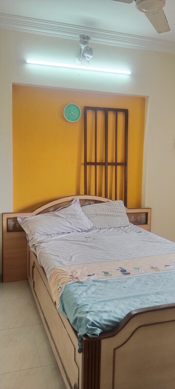 Master Bedroom in 3.5 BHK Apartment at Nirmal Lifestyle Residency CHS Ltd, Mulund West – for Rent