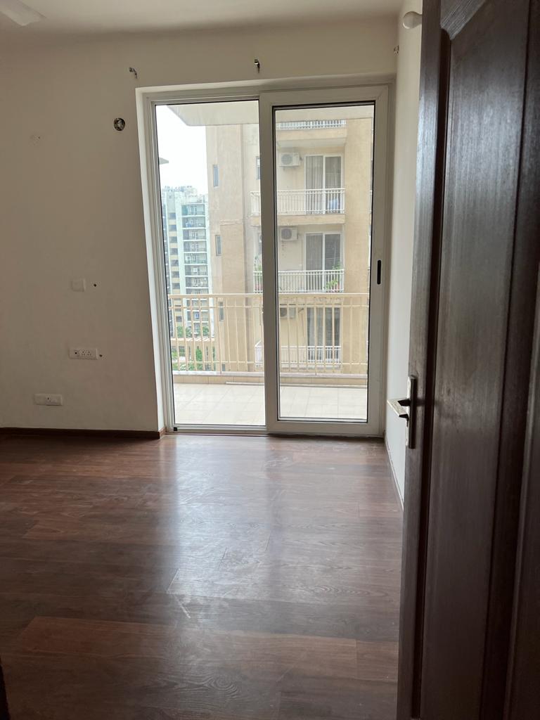 3 BHK + Pooja Room Apartment For Sale in Sushma Crescent