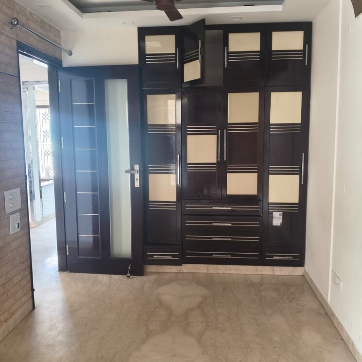 Room, sector 9 1 Bedroom 1000 Sq.Ft. Builder Floor In Sector 9 Gurgaon 9515532