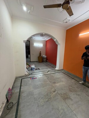 1.5 BHK Builder Floor For Rent in Sector 9