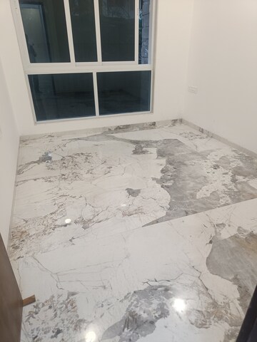 Room in 2 BHK Apartment at Vaishali CHS Dahanukar Wadi, Kandivali West – for Sale