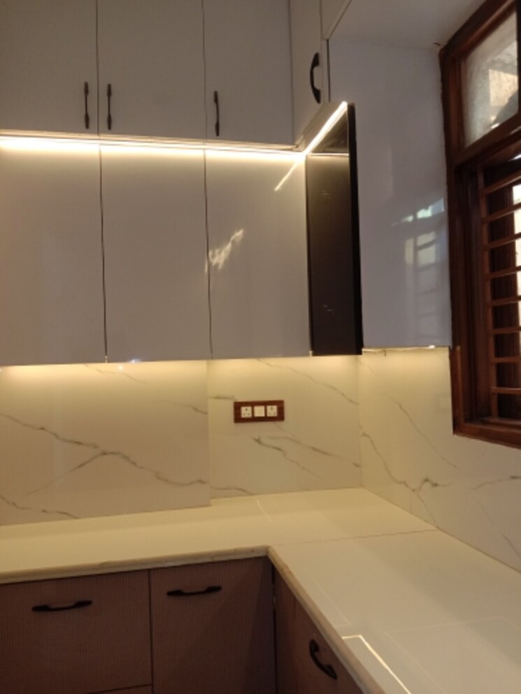 Kitchen, dwarka mor 2 Bedroom 450 Sq.Ft. Builder Floor In Dwarka Mor Delhi 9515583