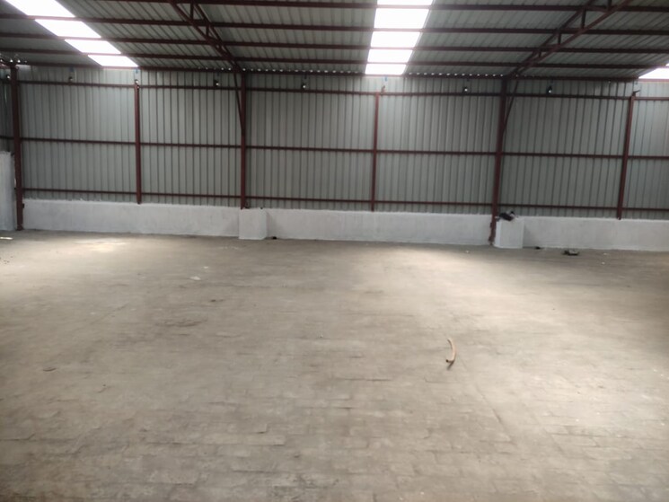 Room, site 4 sahibabad Commercial Warehouse 4500 Sq.Ft. In Site 4 Sahibabad Ghaziabad 9515575