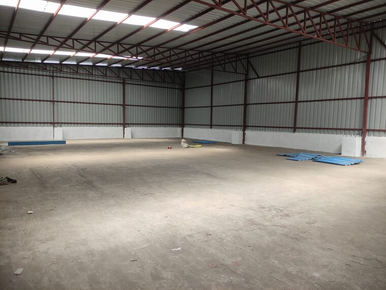 Room, site 4 sahibabad Commercial Warehouse 4500 Sq.Ft. In Site 4 Sahibabad Ghaziabad 9515575