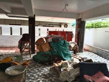 Parking in 2 BHK Apartment at Seethammadhara – for Sale