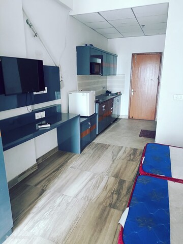 1 BHK Apartment For Rent in Paramount Golfforeste, Zeta I Greater Noida