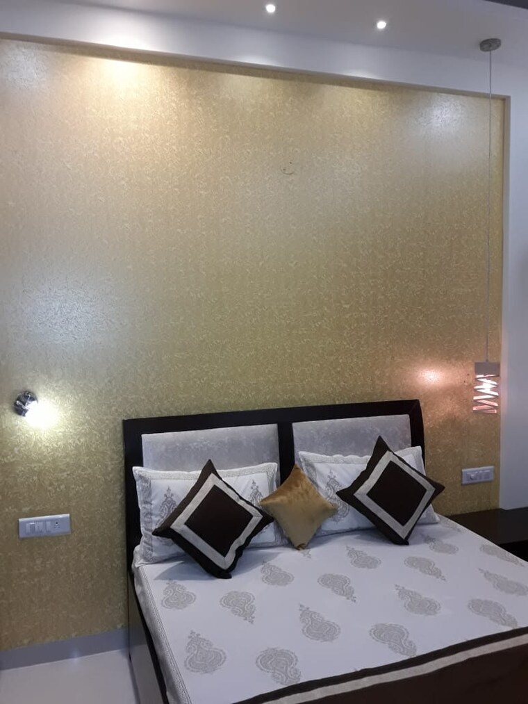 Room, patiala road 2 Bedroom 1700 Sq.Ft. Apartment In Patiala Road Zirakpur 9515771