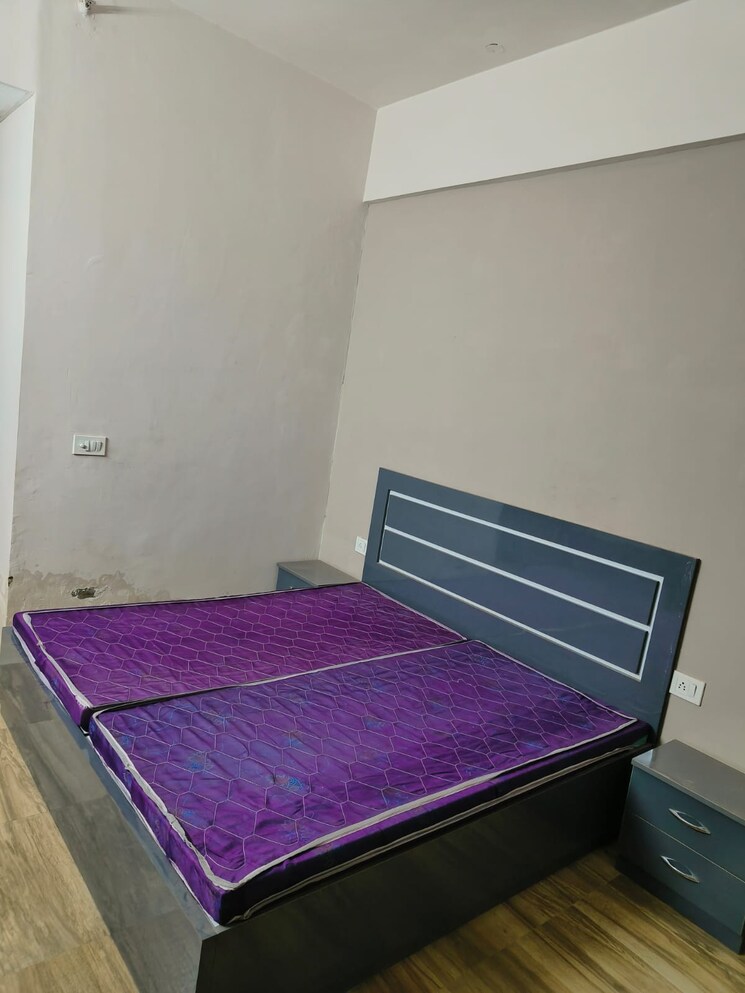 Bedroom, paramount-golfforeste 1 Bedroom 435 Sq.Ft. Apartment In Zeta I Greater Noida Greater Noida 9515774