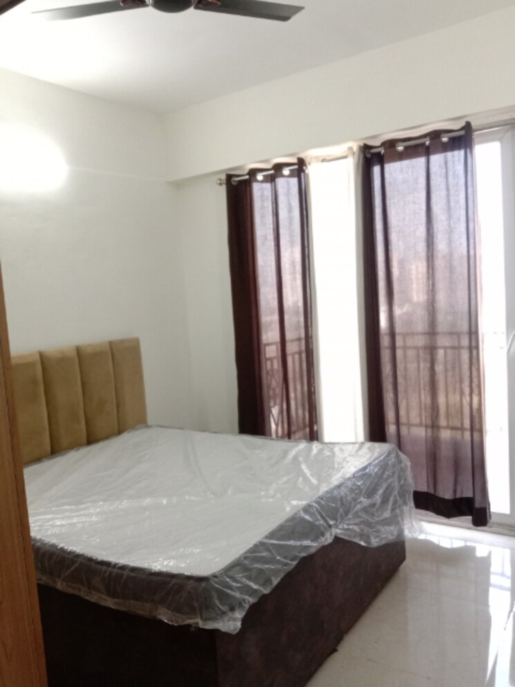 Bedroom, signature-global-prime 2 Bedroom 834 Sq.Ft. Apartment In Sector 63a Gurgaon 9515821