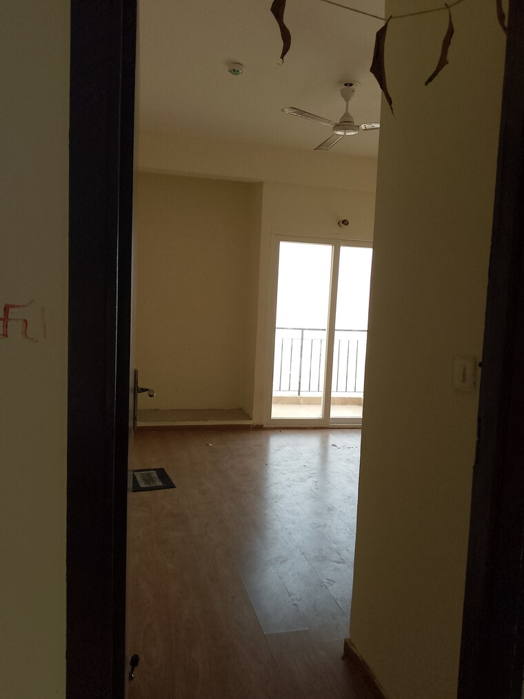 Room, amrapali-enchante 3 Bedroom 1050 Sq.Ft. Apartment In Tech Zone 4 Greater Noida Greater Noida 9515865