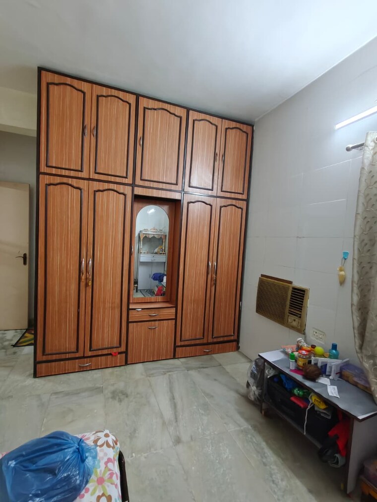 Room, vashi sector 28 3 Bedroom 1300 Sq.Ft. Apartment In Vashi Sector 28 Navi Mumbai 9515779