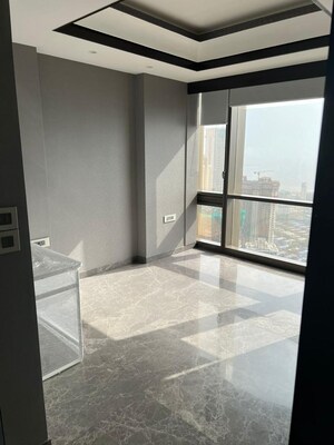 Room in 3 BHK Apartment at Lodha Trump Tower, Worli – for Rent