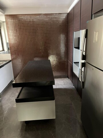 Bathroom in 3 BHK Apartment at Lodha Trump Tower, Worli – for Rent