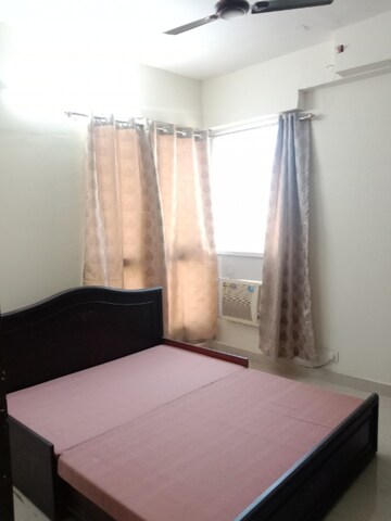 Bedroom in 2 BHK Apartment at Signature Global Prime, Sector 63a – for Rent