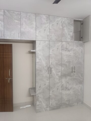 Bathroom in 2 BHK Apartment at Sai Arcade Bellandur, Bellandur – for Rent