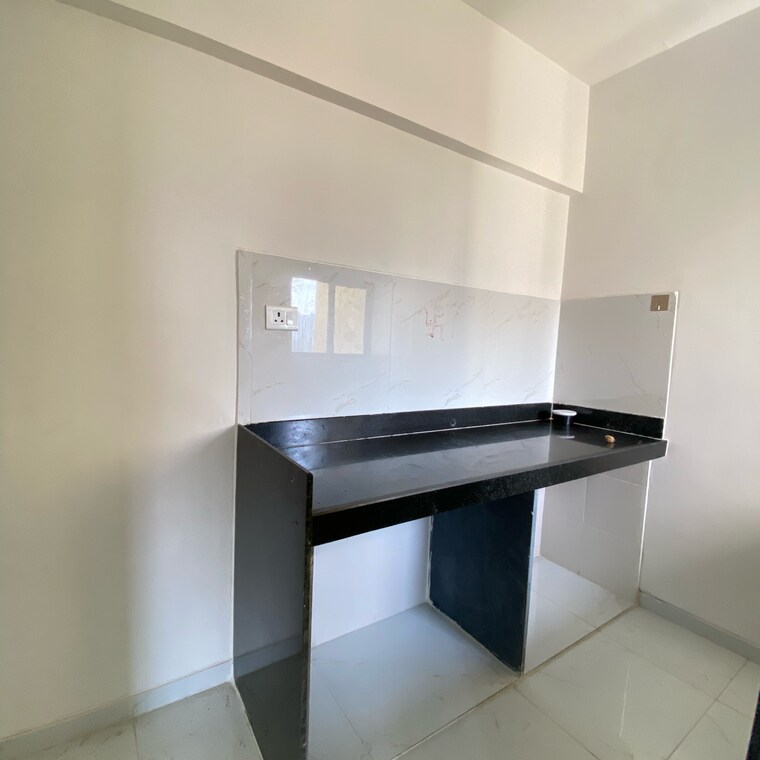 Kitchen, runwal-gardens-phase-2 1 Bedroom 467 Sq.Ft. Apartment In Kalyan Shilphata Road Thane 9515822