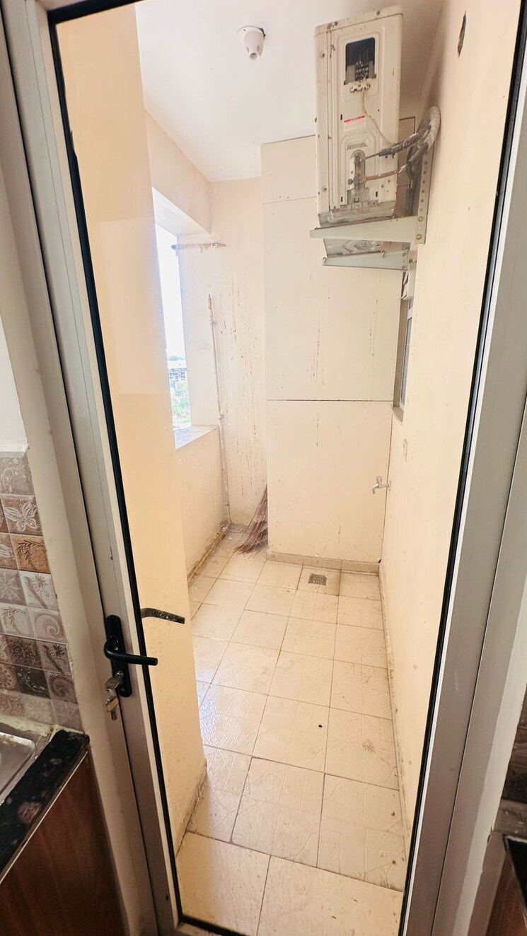 Bathroom, sushma-capital 3 Bedroom 2100 Sq.Ft. Apartment In Kishanpura Zirakpur 9515820