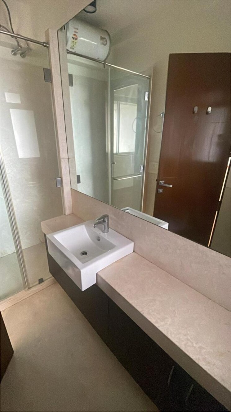 Bathroom, worli sea face 4 Bedroom 2200 Sq.Ft. Apartment In Worli Sea Face Mumbai 9515844