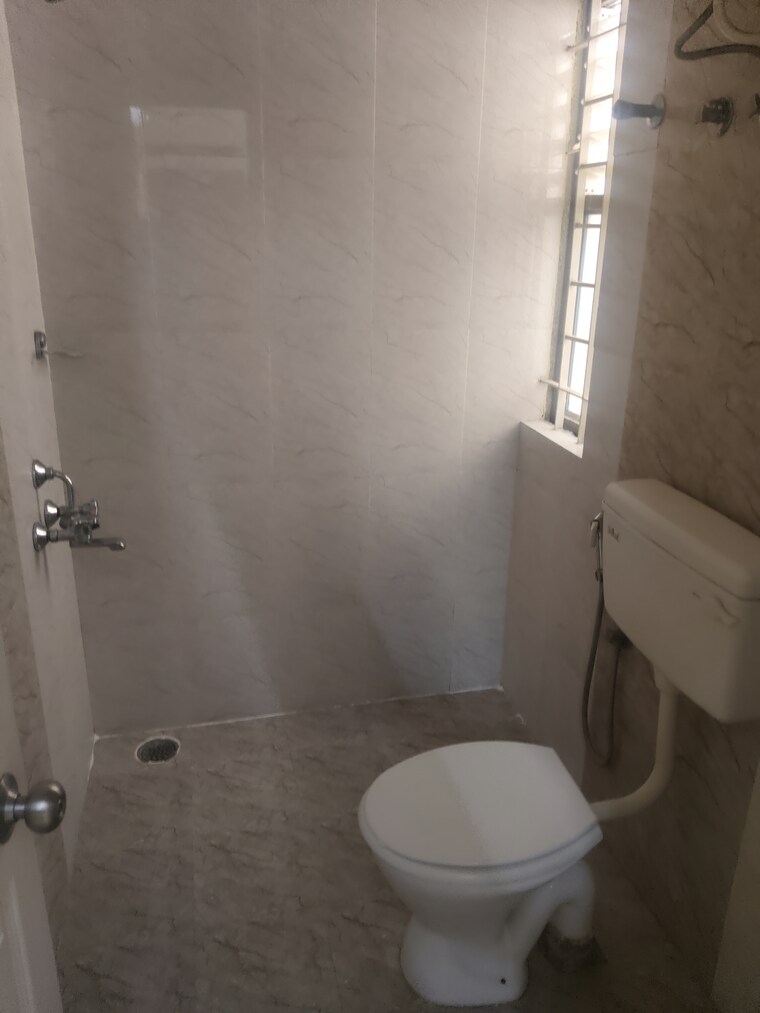 Bathroom, sai-arcade-bellandur 1 Bedroom 650 Sq.Ft. Apartment In Bellandur Bangalore 9515841