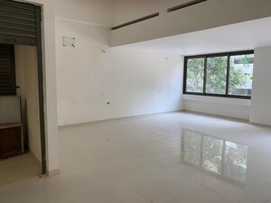 Room in  Office Space at Matunga East – for Sale