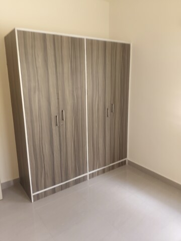 Room in 2 BHK Apartment at S V Residency Bellandur, Bellandur – for Rent