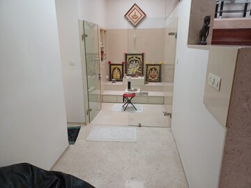 Bathroom in 4 BHK Independent House at Sadashiva Nagar – for Rent