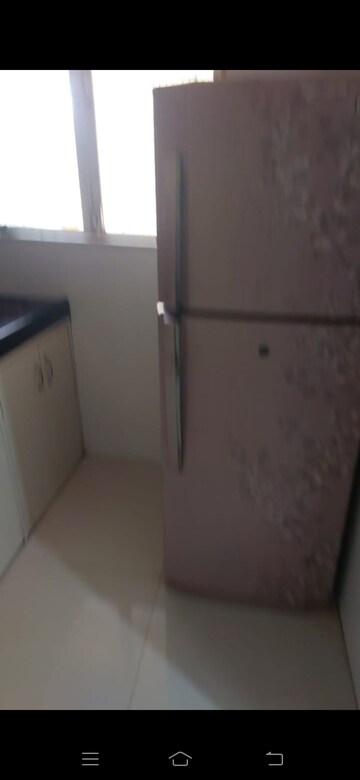 Room in 1 BHK Apartment at Sunrise Apartment Mahim, Mahim – for Rent