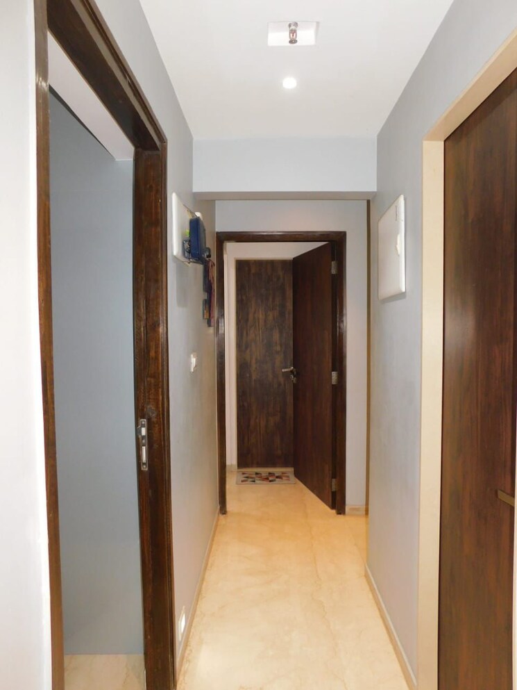undefined, dn nagar 3 Bedroom 950 Sq.Ft. Apartment In Dn Nagar Mumbai 9515905