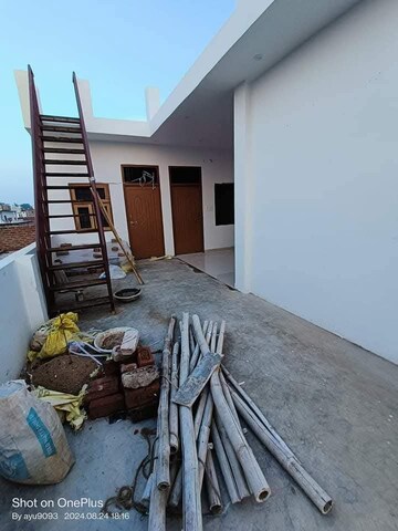  2 BHK Independent House at Mohanlalganj – for Sale