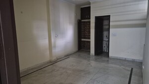 2 BHK Apartment For Rent in Gupta Awas, Sector 43