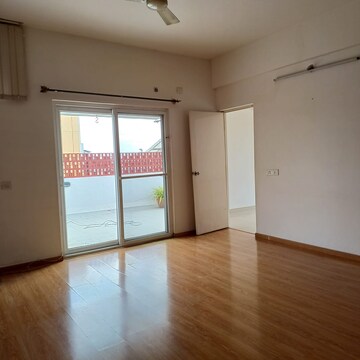 Room in 3 BHK Apartment at Citilights Rustique, Whitefield – for Rent