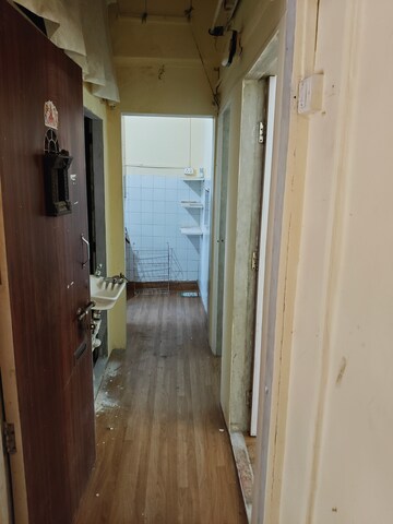 Room in 1 BHK Apartment at Santacruz East – for Rent